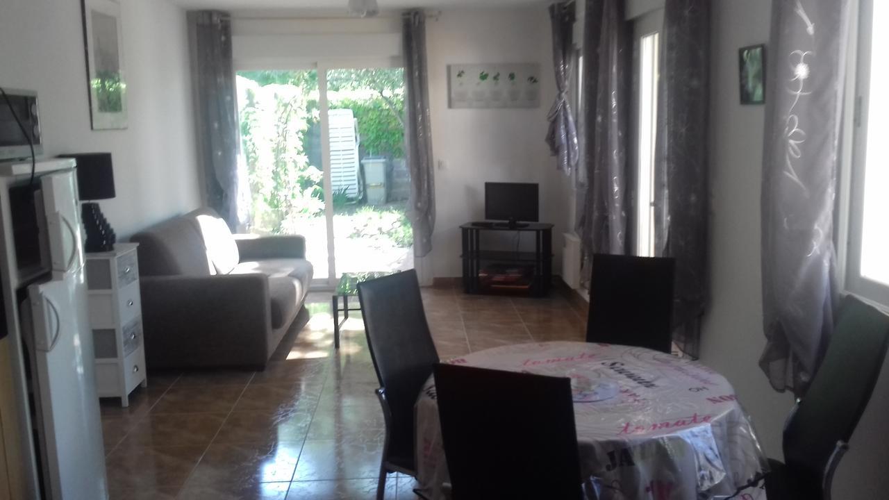 Hotel Le Saint Victor Mirabel-aux-Baronnies Esterno foto